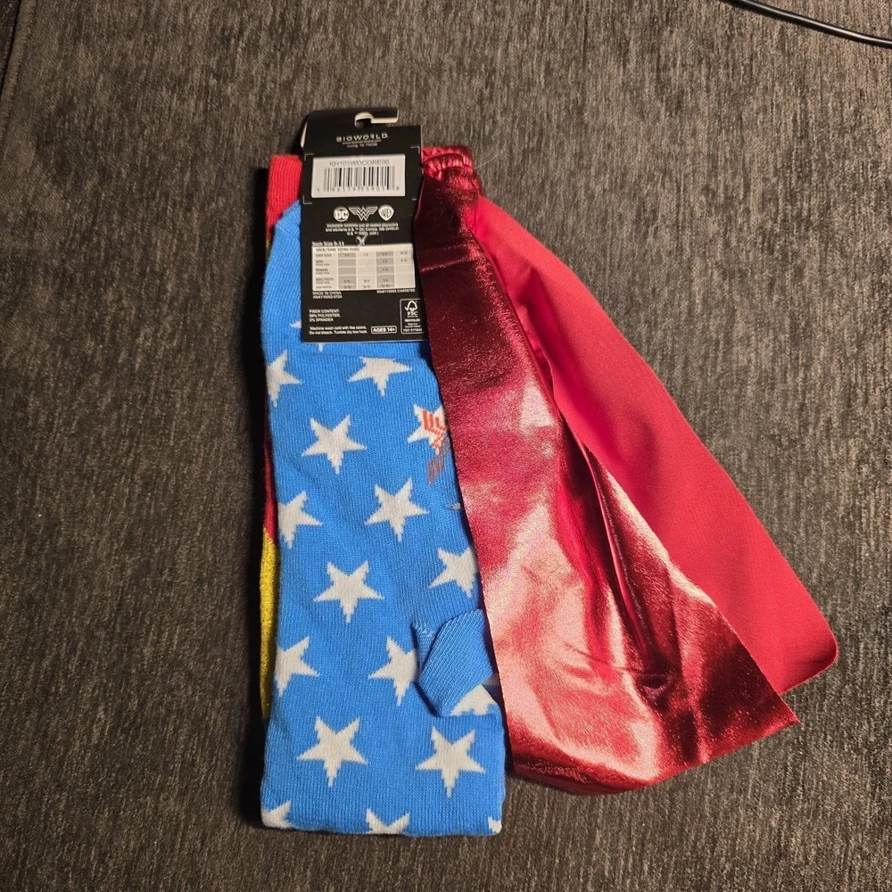 SOCK CULTURE bioworld dc